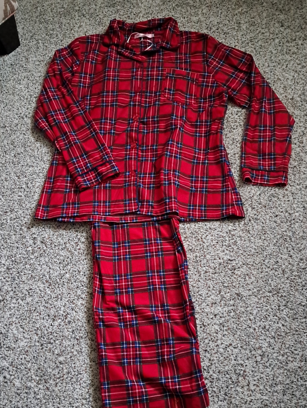 White Mark Red Plaid Pajama Set